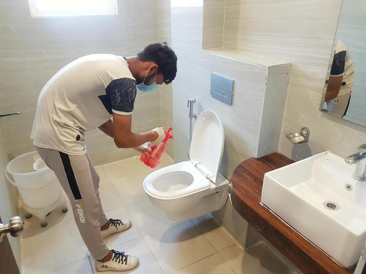 德里航空城，Nh 48 Hotel 3*
