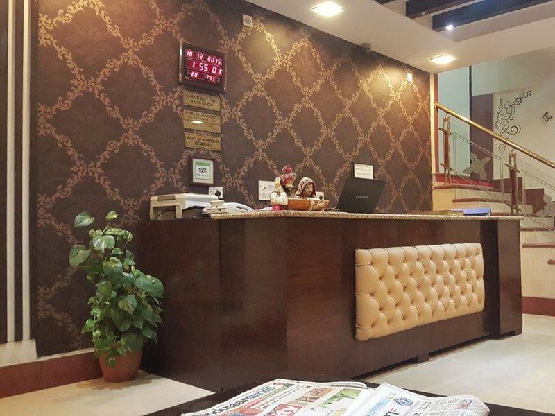 新德里航空城酒店48 3*