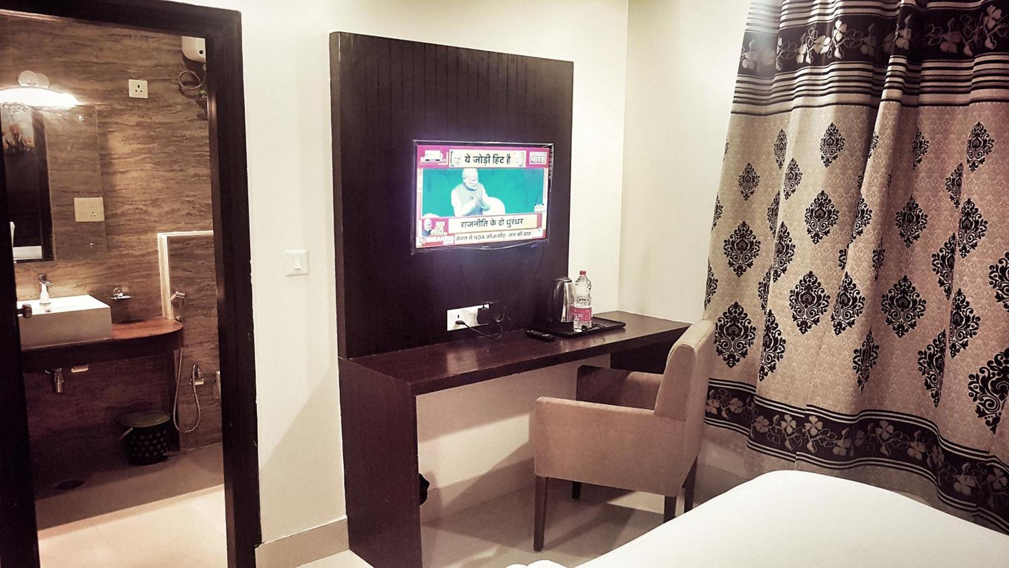 德里航空城，Nh 48 Hotel 3*
